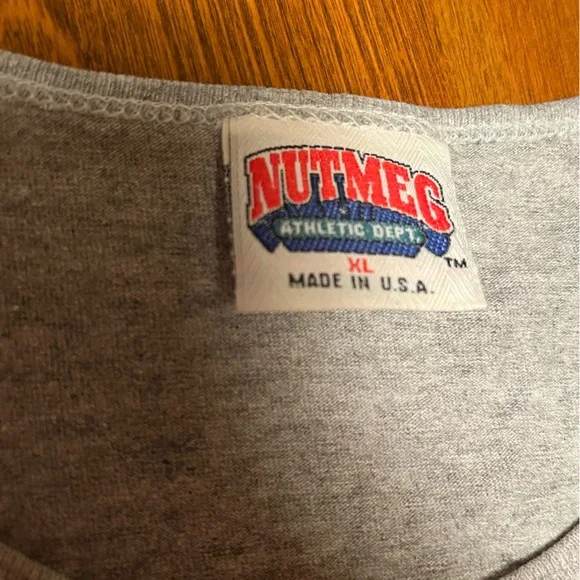 Vintage 90s Nutmeg Michael Jordan Chicago Bulls Tank Top - Picture 3 of 7